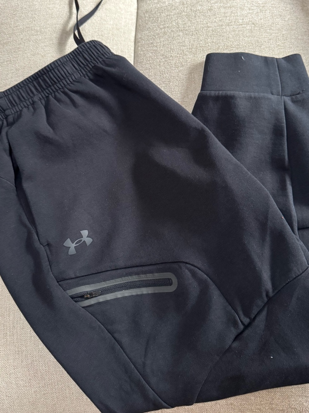 Under Armour Black Men's Tech Jogger Sweatpants